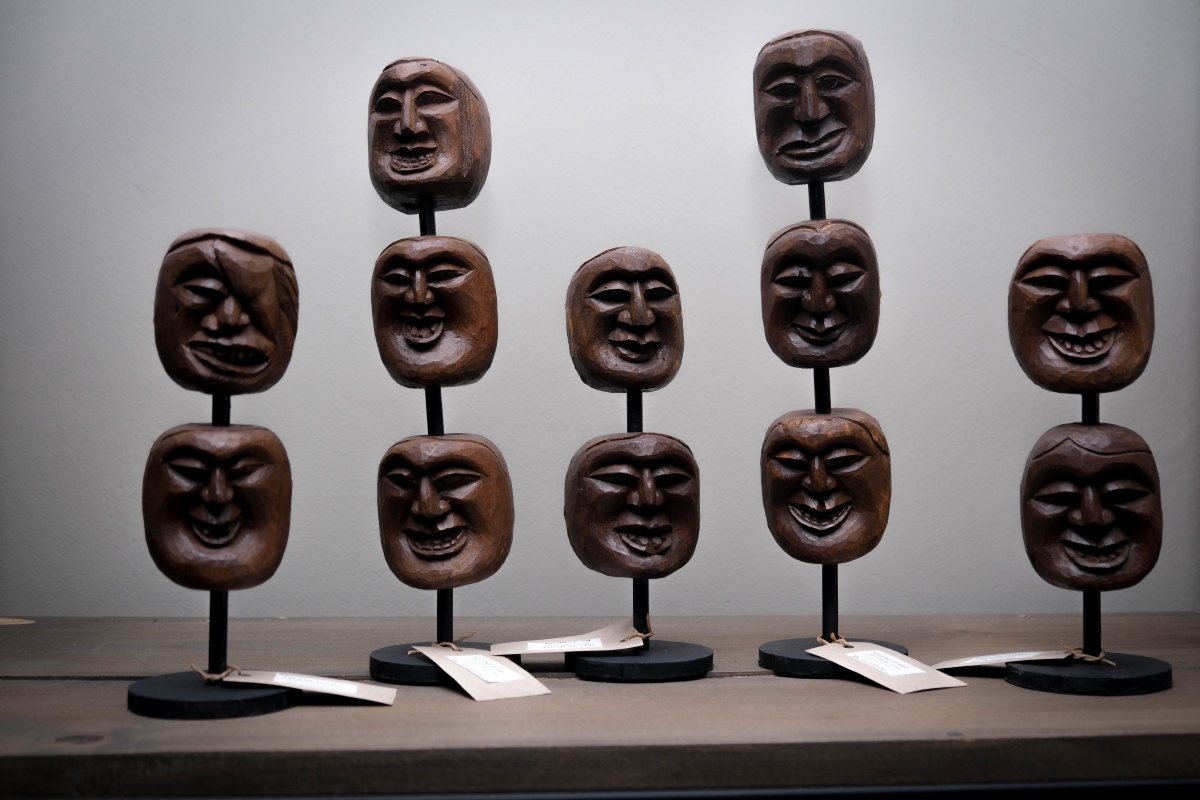 CHISELED VISAGE - Image 4